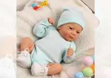 Gracyanne, 41, mostrou seu bebê, um menino, nas redes sociais