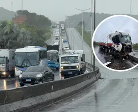 Imagem ilustrativa da imagem Chuva e acidente envolvendo carreta dão nó no trânsito da Rodovia do Contorno