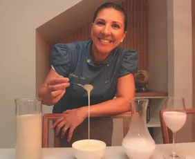 Imagem ilustrativa da imagem Praticidade e economia: aprenda a fazer leite de coco, aveia e condensado em casa