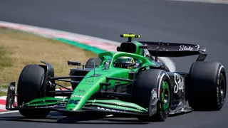 Imagem ilustrativa da imagem F1: Bortoleto é comparado a Leclerc e recebe elogios internos na Sauber