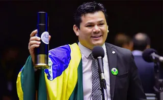 Imagem ilustrativa da imagem Relator recomenda suspensão do mandato de Gilvan da Federal