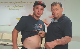 Imagem ilustrativa da imagem Filho adotivo doou rim: “Meu pai me salvou e agora retribuí”