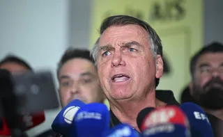 Imagem ilustrativa da imagem Bolsonaro depõe e diz que mandou cerca de R$ 2 milhões ao filho Eduardo nos EUA
