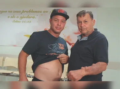 Imagem ilustrativa da imagem Filho adotivo doou rim: “Meu pai me salvou e agora retribuí”