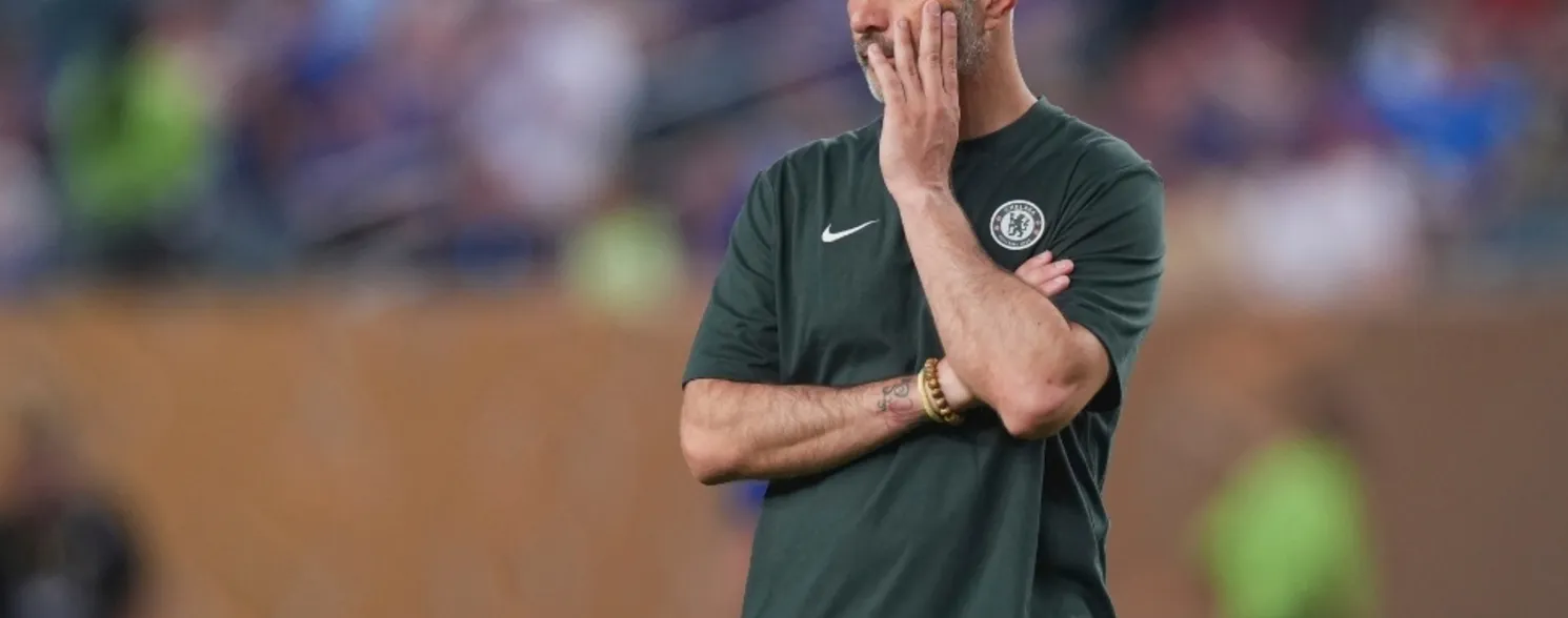 Imagem ilustrativa da imagem Técnico do Chelsea elogia Botafogo e volta a citar férias dos brasileiros