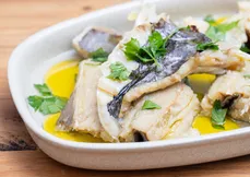 Pesquisa aponta que as gorduras insaturadas, presentes em peixes, castanhas, azeite de oliva e óleos vegetais, trazem benefícios