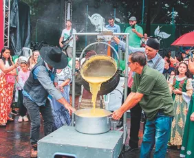 Imagem ilustrativa da imagem Guarapari celebra imigração italiana com polenta, vinho e pratos típicos