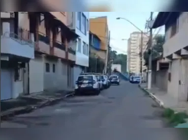 Imagem ilustrativa da imagem Criança é baleada durante confronto entre traficantes em Vitória