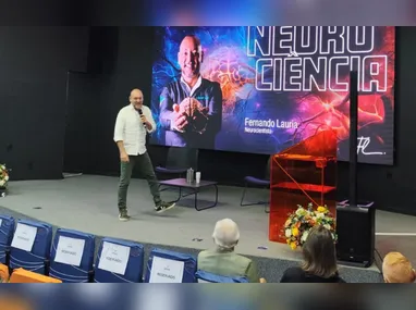 Luiz Alberto Nascimento explicou sobre os cuidados no tratamento de dados de alunos menores de idade
