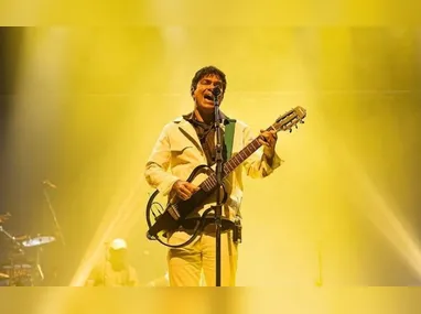 Fábio Jr. apresenta o show “Bem Mais Que os Meus 20 e Poucos Anos”. Já Silva é destaque no Álvares