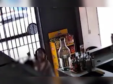 Colisão envolveu dois carros de passeio