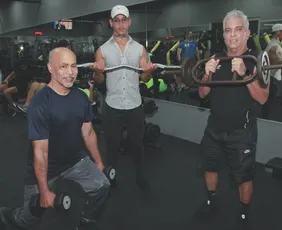 Imagem ilustrativa da imagem 10 benefícios da musculação para envelhecer com mais saúde