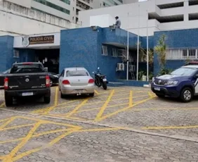 Imagem ilustrativa da imagem Homem é preso suspeito de beijar e assediar menina de cinco anos na Serra