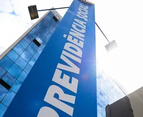 Imagem ilustrativa da imagem INSS vai devolver dinheiro de aposentados vítimas da 'fraude da fraude'; veja lista