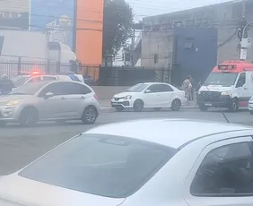 Imagem ilustrativa da imagem Idosa de 66 anos é atropelada por motocicleta em avenida de Vila Velha