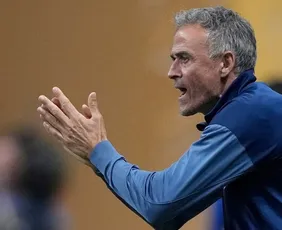Imagem ilustrativa da imagem Luis Enrique diz se motivar com críticas no Mundial