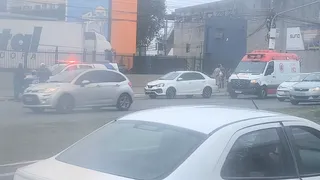 Imagem ilustrativa da imagem Idosa de 66 anos é atropelada por motocicleta em avenida de Vila Velha