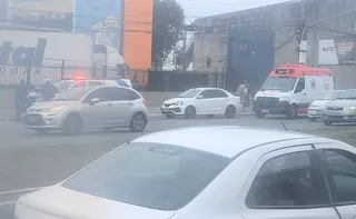Imagem ilustrativa da imagem Idosa de 66 anos é atropelada por motocicleta em avenida de Vila Velha