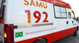 Imagem ilustrativa da imagem Homem morre após ser atropelado por moto e carreta na BR 101 em Jaguaré