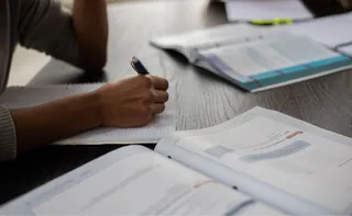 Imagem ilustrativa da imagem Sedu oferece cursos gratuitos para alunos do Ensino Médio; inscrições vão até sexta