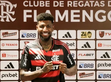 Imagem ilustrativa da imagem Flamengo recebe proposta de mais de R$ 50 milhões por Emerson Royal