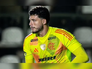 Imagem ilustrativa da imagem Goleiro capixaba do Flamengo é convocado para a seleção brasileira Sub-20