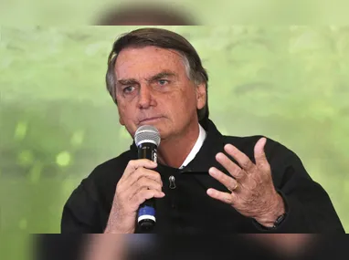 Imagem ilustrativa da imagem Imprensa internacional repercute pedido da PGR para condenar Bolsonaro