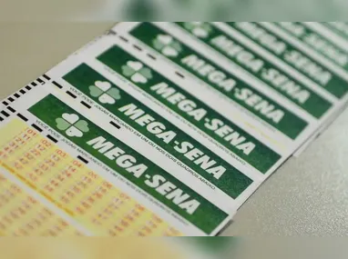 Imagem ilustrativa da imagem Mega-Sena sorteia prêmio acumulado em R$ 45 milhões nesta terça-feira