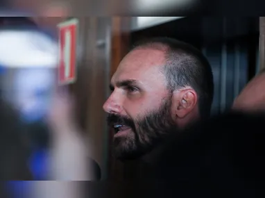 Próximo passo será abertura de uma ação penal contra Eduardo Bolsonaro