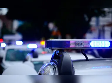 Idoso foi atingido e atropelado pelo caminhão, após veículo perder o freio