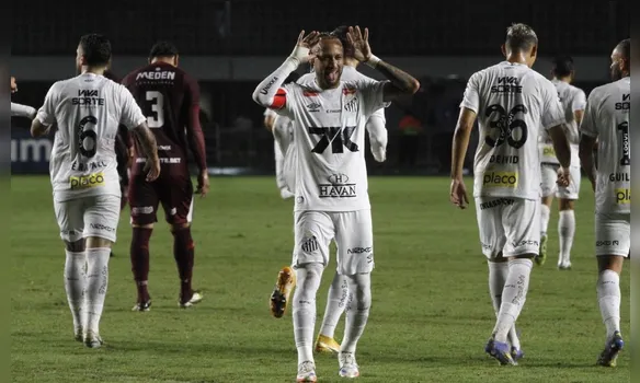 Imagem ilustrativa da imagem Gol, assistência e belo chapéu: Neymar dá show em Cariacica