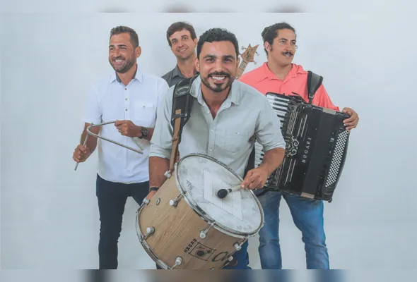 Forró Raiz faz show na quarta-feira (30) com participação de Tato, do Falamansa.