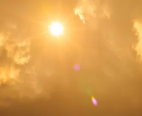 Imagem ilustrativa da imagem Alerta de calor extremo no Brasil tem data para acabar: veja a previsão