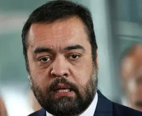 Imagem ilustrativa da imagem Ministro suspende julgamento que pode cassar governador do Rio