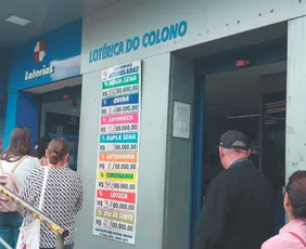 Imagem ilustrativa da imagem Ganhadores de Santa Maria de Jetibá resgatam prêmio de R$173 milhões da +Milionária