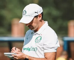 Imagem ilustrativa da imagem Palmeiras entra em campo para se manter no topo