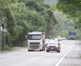 Imagem ilustrativa da imagem Apenas 20% das rodovias brasileiras oferecem alto nível de segurança, diz pesquisa