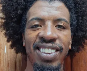 Imagem ilustrativa da imagem Homem negro é morto a tiros por funcionário de supermercado em SP