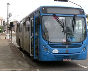 Imagem ilustrativa da imagem Idoso é preso após importunar sexualmente jovem dentro de ônibus em Viana