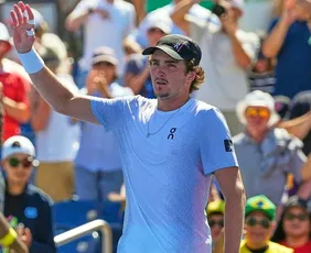 Imagem ilustrativa da imagem Fonseca tem lombalgia, desiste do ATP 250 de Atenas e encerra temporada