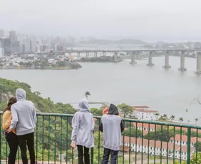 Imagem ilustrativa da imagem Nova frente fria vai manter temperaturas baixas e trazer chuvas para o ES