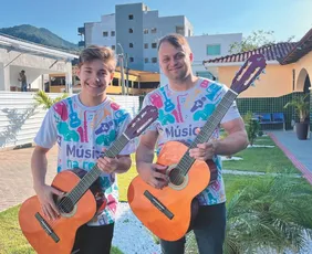 Imagem ilustrativa da imagem Orquestra e corais do Peru e da Colômbia nas montanhas