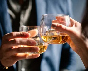 Imagem ilustrativa da imagem Brasil chega a 9 mortos por intoxicação de metanol ligada a bebidas