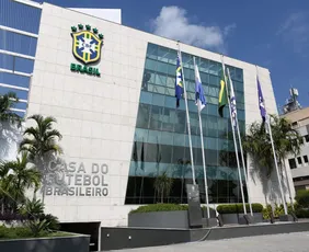 Imagem ilustrativa da imagem CBF confirma impedimento semiautomático no Brasileirão