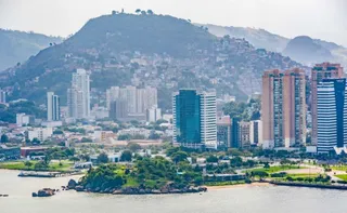 Imagem ilustrativa da imagem Justiça Federal vai decidir suspensão da taxa de marinha de mil imóveis no ES