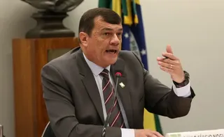 Imagem ilustrativa da imagem Defesa de Paulo Sérgio diz que general tentou demover Bolsonaro de ideias radicais