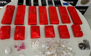 Imagem ilustrativa da imagem Polícia apreende mais de 10 kg de maconha em residência de Castelo