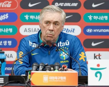 Imagem ilustrativa da imagem 'Acho que vou renovar por 4 anos', diz Ancelotti sobre futuro na seleção