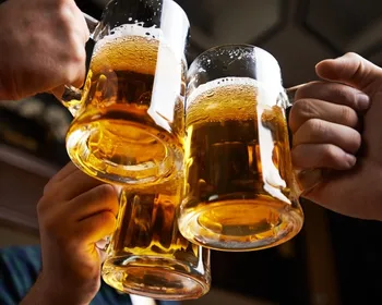 Imagem ilustrativa da imagem Dia Internacional da Cerveja: curiosidades e os sabores mais amados no Brasil