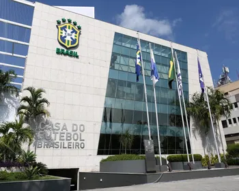 Imagem ilustrativa da imagem CBF confirma impedimento semiautomático no Brasileirão